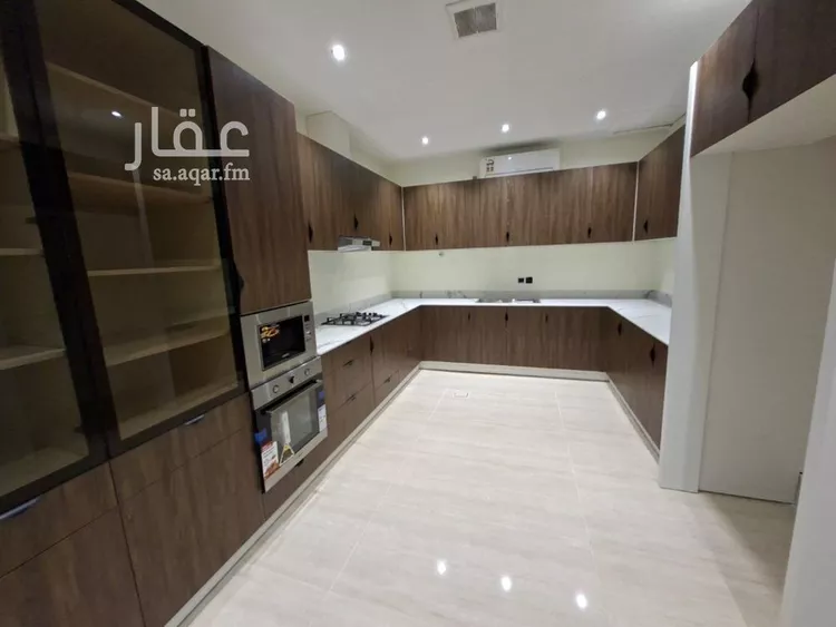 فيلا للبيع في شارع ابن سيدة اللغوي, حي عكاظ, مدينة الرياض, منطقة الرياض 20