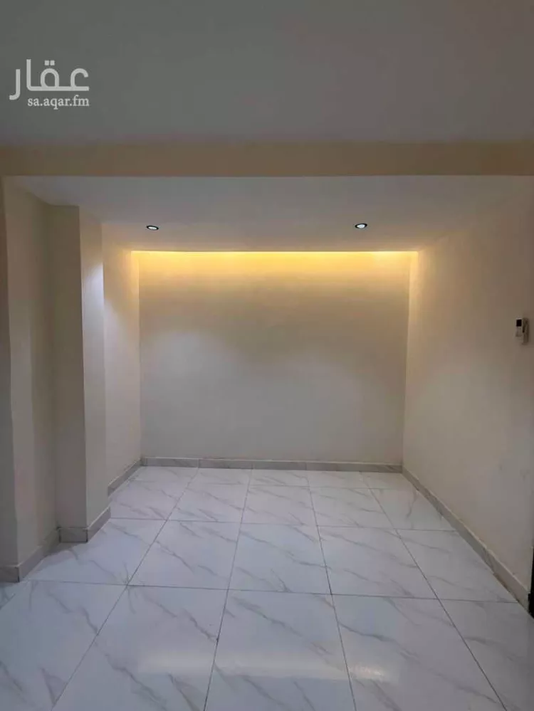 شقة للإيجار في شارع أبي سفيان بن حرب, حي مغرزات, مدينة الرياض, منطقة الرياض صورة 3