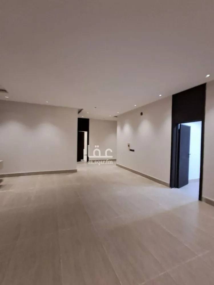 Floor for Sale in Riyadh Tuwaiq صورة 3