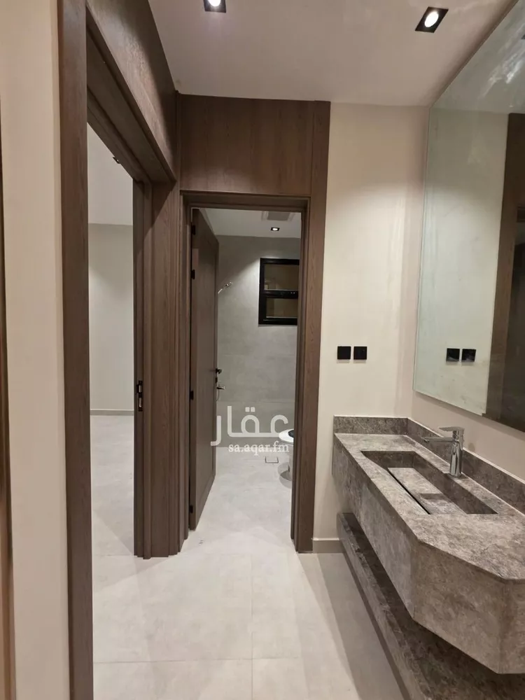 Floor for Sale in Riyadh Tuwaiq صورة 3