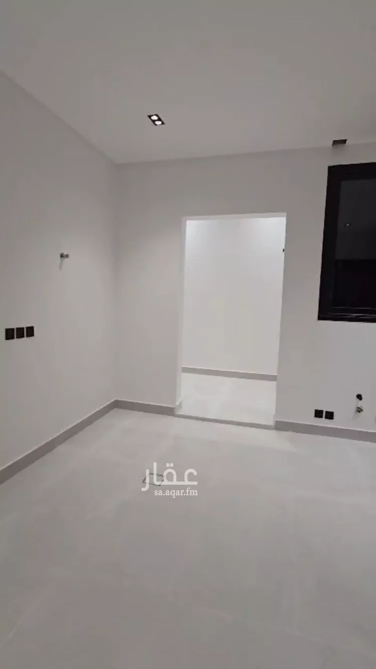 فيلا للبيع في شارع محمد الموصلي, حي العريجاء الغربي, مدينة الرياض, منطقة الرياض 7