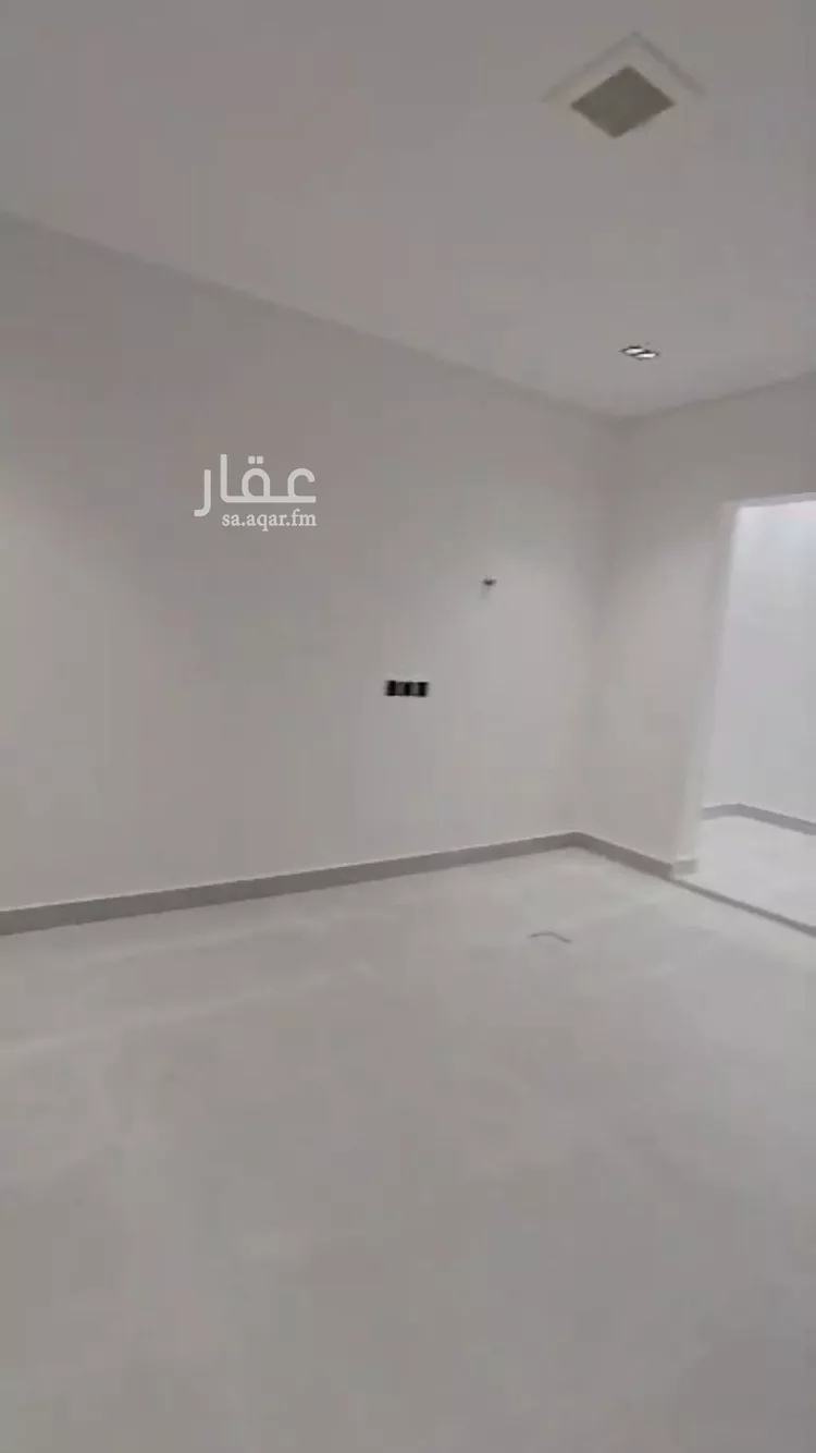 فيلا للبيع في شارع محمد الموصلي, حي العريجاء الغربي, مدينة الرياض, منطقة الرياض 11
