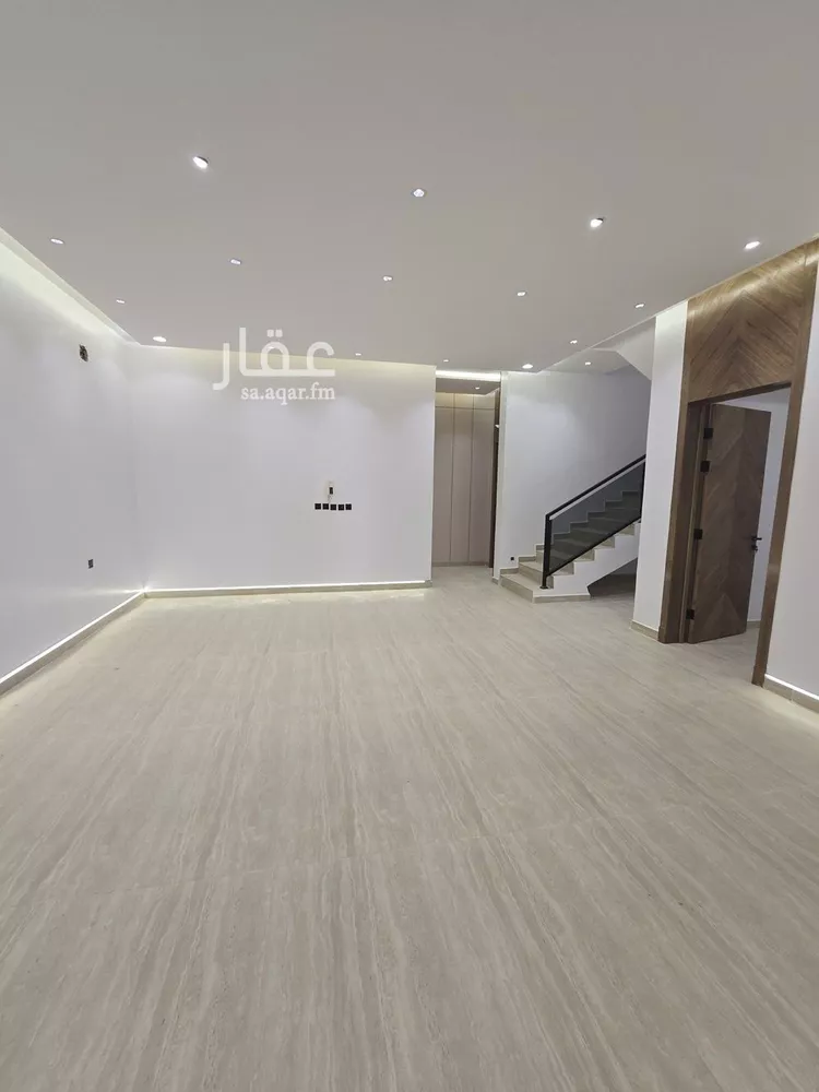 Floor for Sale in Riyadh Badr 9