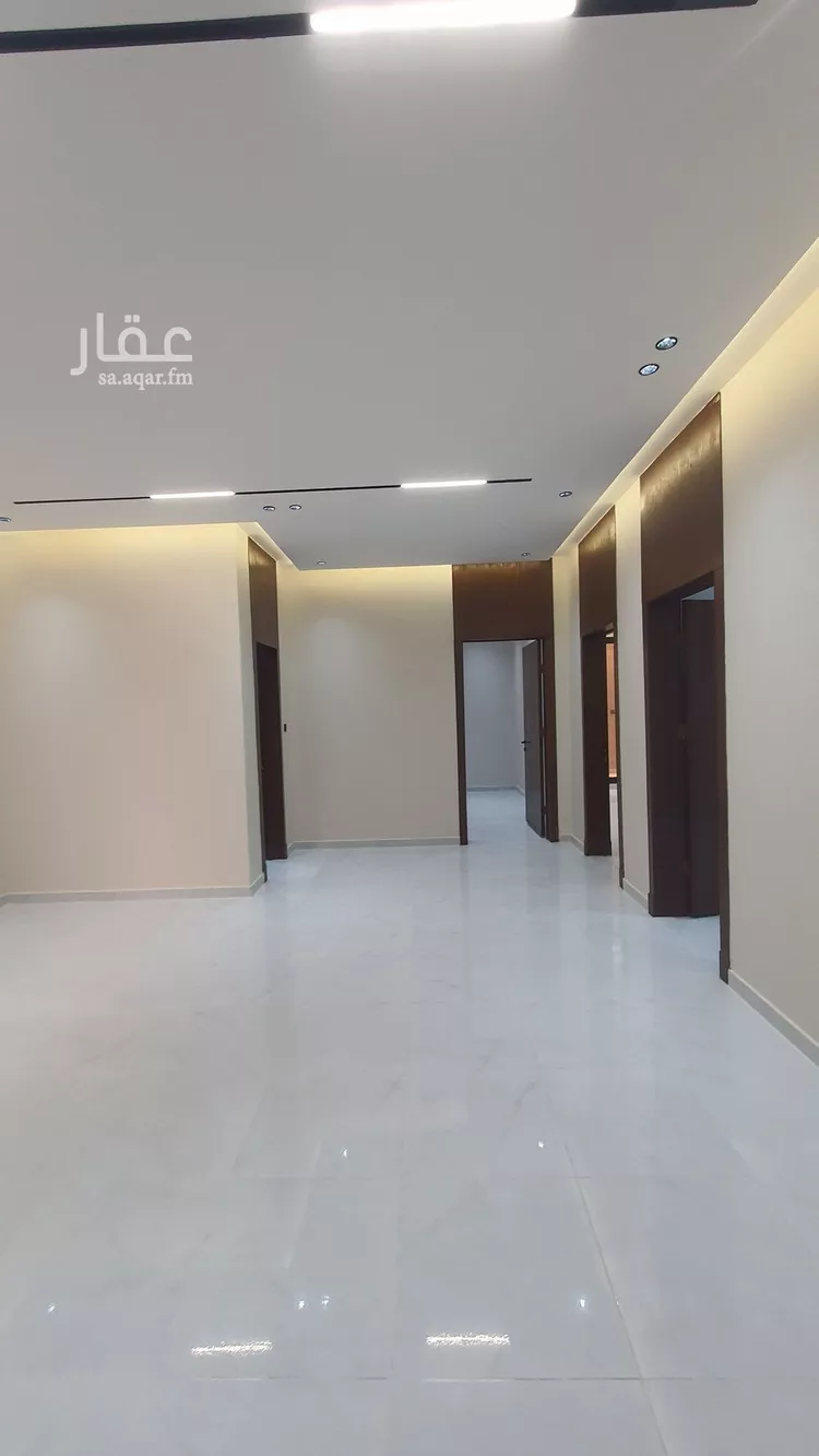 دور للبيع في شارع إبراهيم بن شداد, حي طويق, مدينة الرياض, منطقة الرياض صورة 2