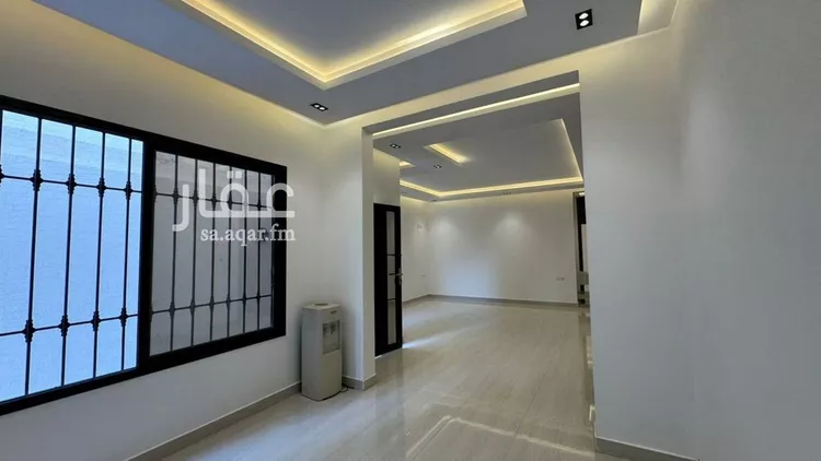 Floor for Sale in Riyadh Okaz صورة 3