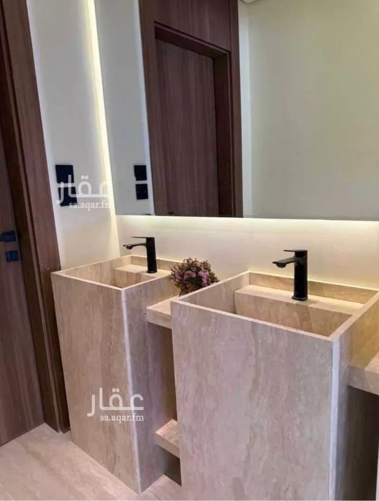 فيلا للبيع في شارع ابحر, حي الملقا, مدينة الرياض, منطقة الرياض 13
