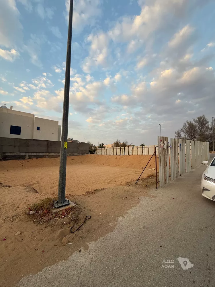 أرض للبيع في شارع طلحه بن نفع, حي المريديسية الشمالية, مدينة بريدة, منطقة القصيم