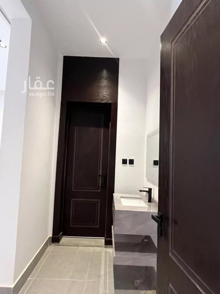 شقة للإيجار في شارع أحمد بن مروان, حي المونسية, مدينة الرياض, منطقة الرياض 7