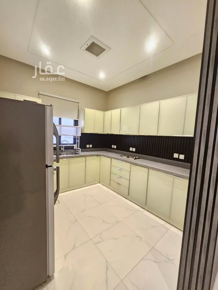 Apartment for Sale in Riyadh Al Arid 7