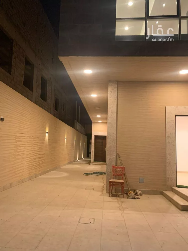 فيلا للبيع في شارع محمد بن جريج, حي العارض, مدينة الرياض, منطقة الرياض 15