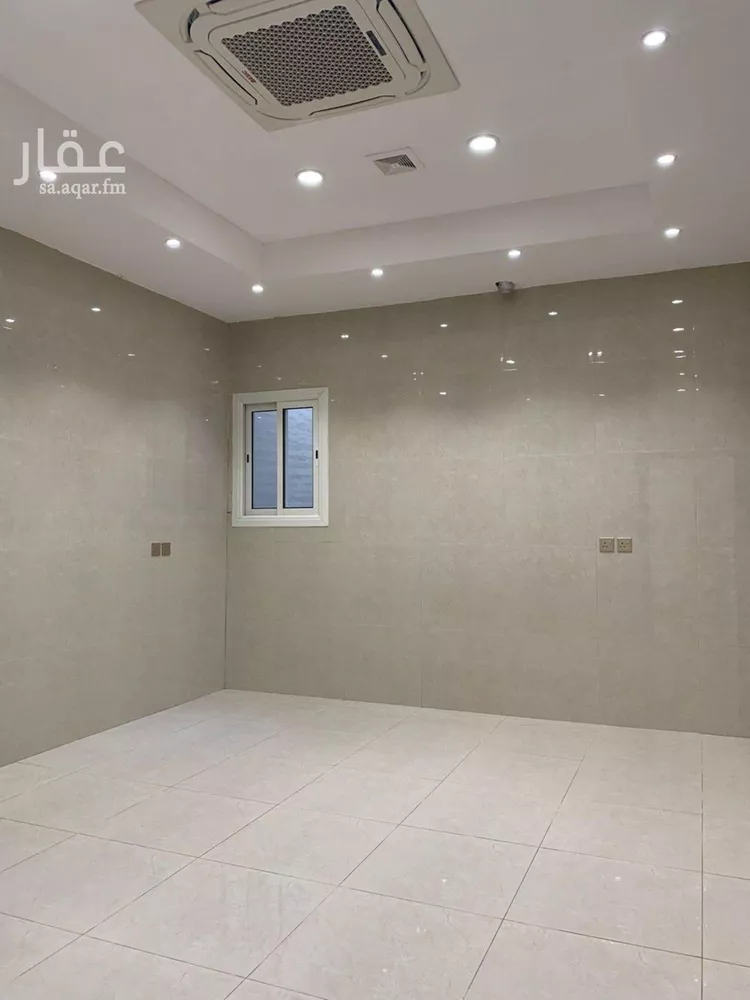 فيلا للبيع في شارع محمد بن جريج, حي العارض, مدينة الرياض, منطقة الرياض 7