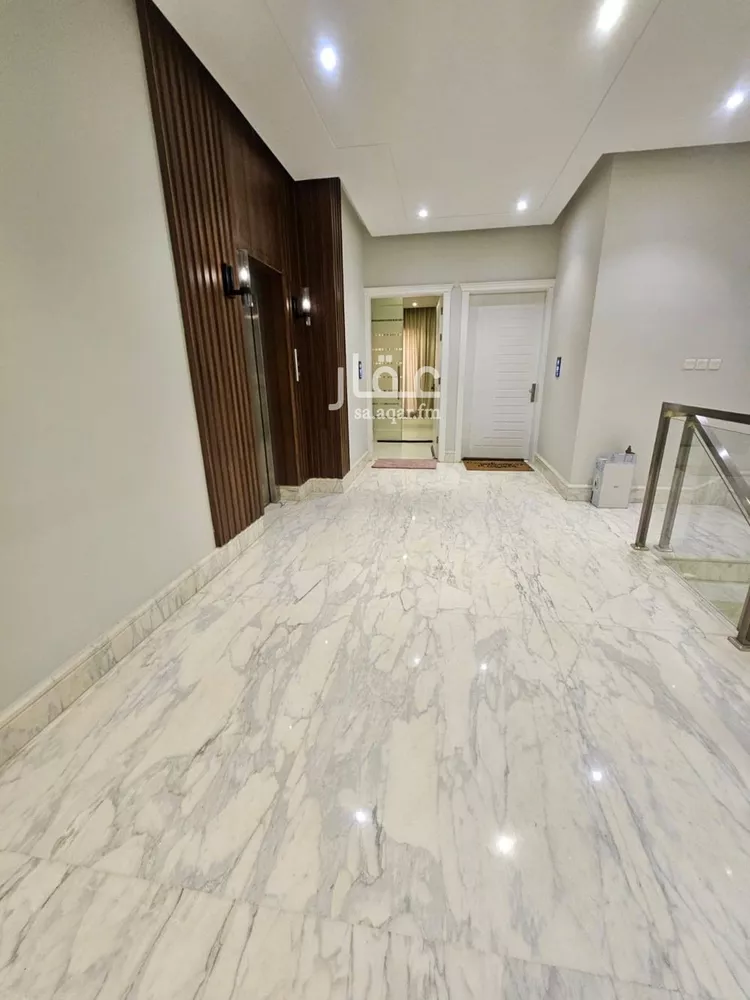 Apartment for Sale in Riyadh Al Arid 15