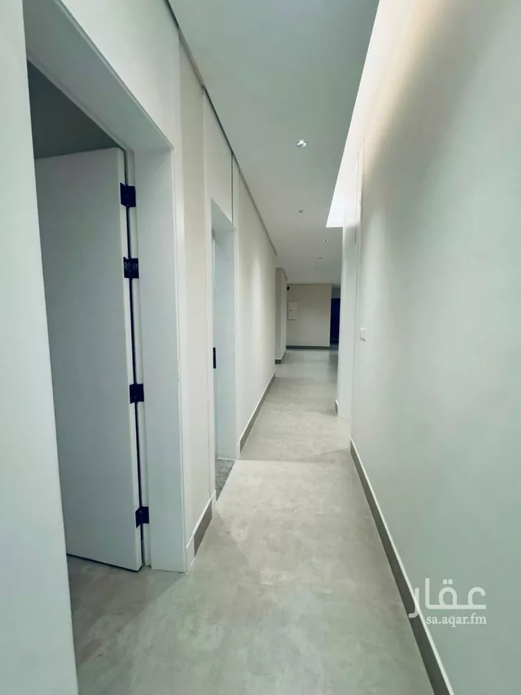 دور للبيع في شارع الفريابي, حي النرجس, مدينة الرياض, منطقة الرياض صورة 5