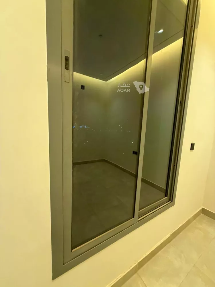شقة للإيجار في شارع ليتي, حي اليرموك, مدينة الرياض, منطقة الرياض 7