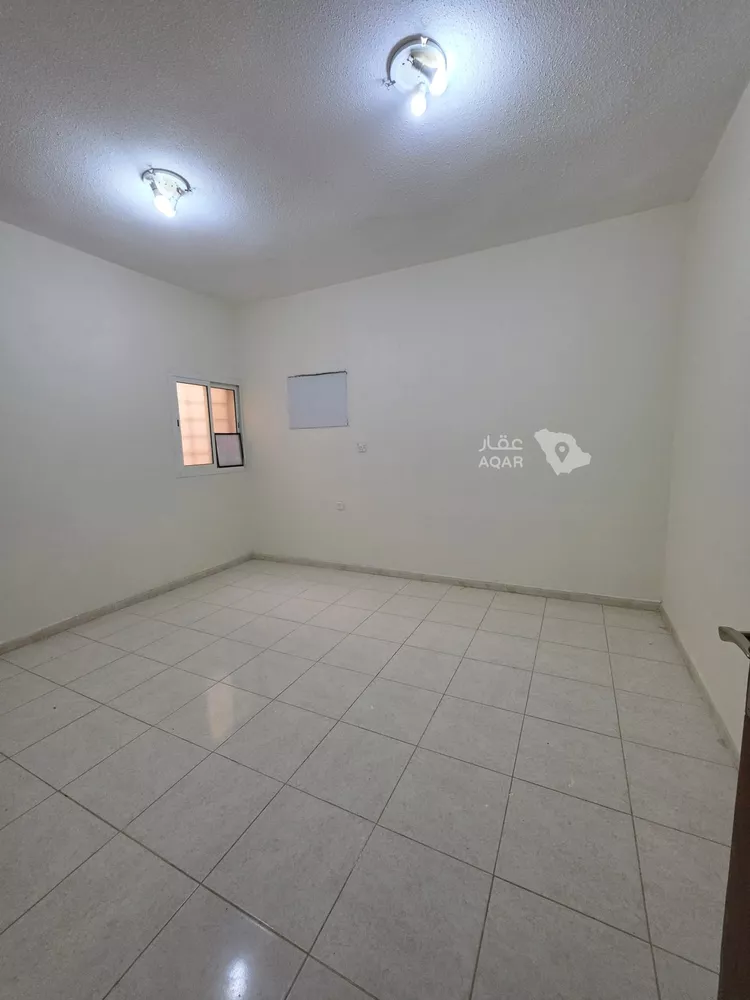 شقة للإيجار في شارع بقيق, حي ظهرة لبن, مدينة الرياض, منطقة الرياض 9