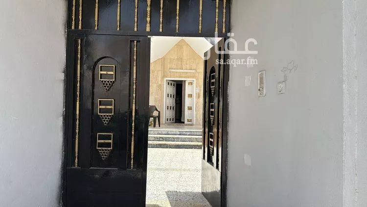 فيلا للبيع في شارع عين ريم, حي أم الحمام الغربي, مدينة الرياض, منطقة الرياض صورة 2