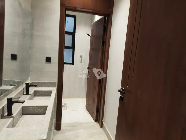 Floor for Rent in Riyadh Badr 4