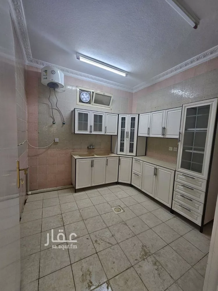 شقة للإيجار في شارع نخال, حي قرطبة, مدينة الرياض, منطقة الرياض صورة 2