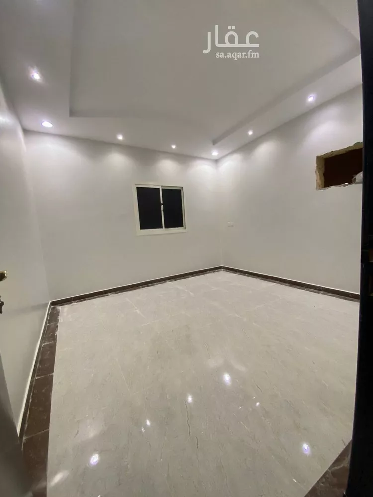 فيلا للإيجار في شارع حسن حسني عبدالوهاب, حي الرمال, مدينة الرياض, منطقة الرياض صورة 5