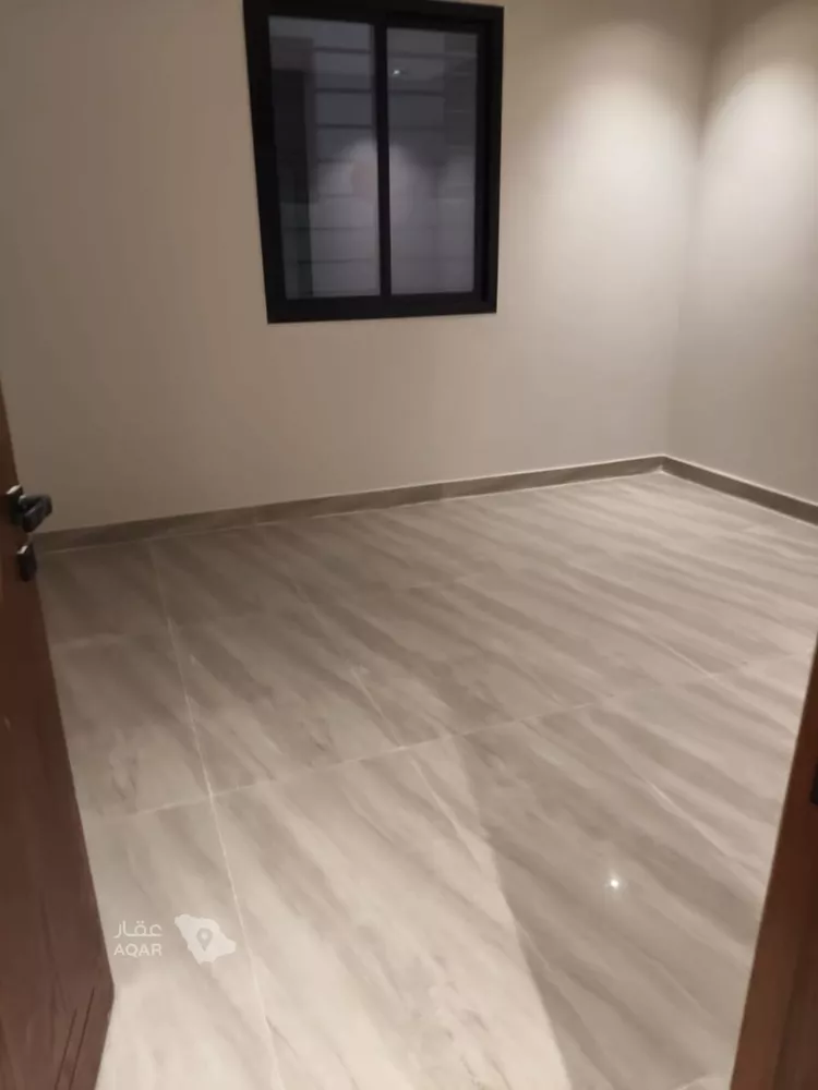 Floor for Rent in Riyadh Badr 2