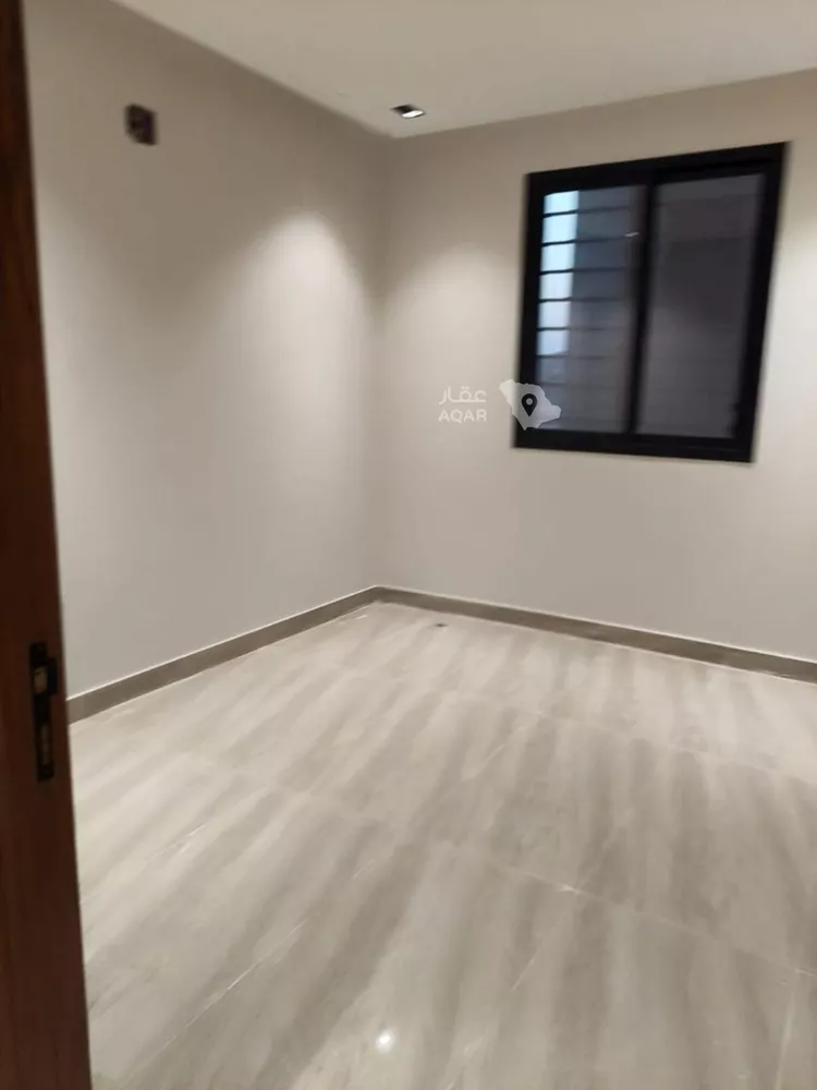 Floor for Rent in Riyadh Badr 5