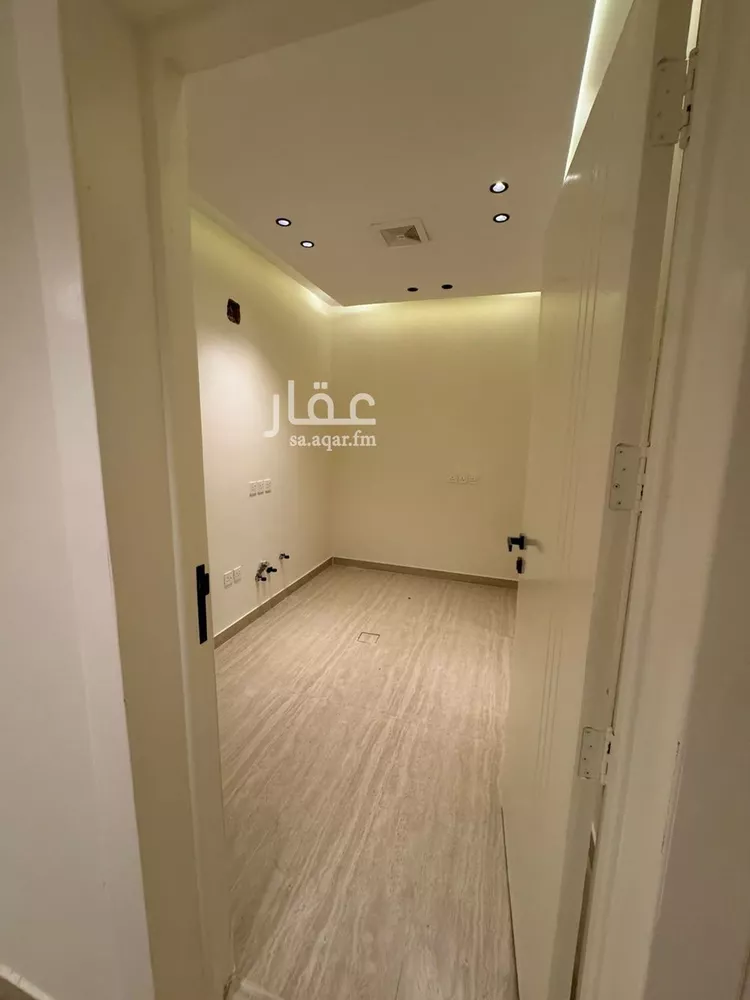 شقة للإيجار في شارع عبدالله بن مسرور, حي ديراب, مدينة الرياض, منطقة الرياض 10
