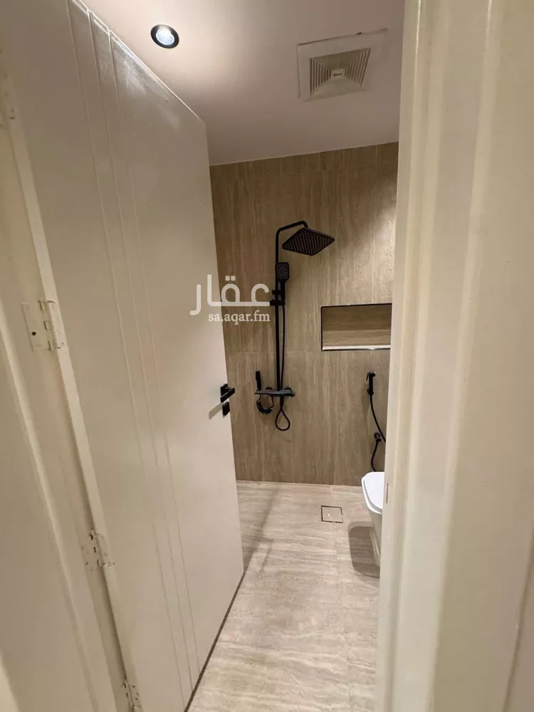 شقة للإيجار في شارع عبدالله بن مسرور, حي ديراب, مدينة الرياض, منطقة الرياض 11