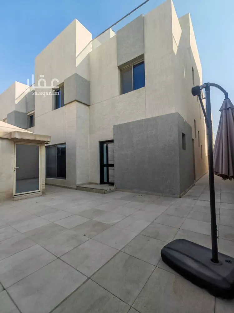فيلا للإيجار في شارع طه حسين, حي النرجس, مدينة الرياض, منطقة الرياض 1 صورة