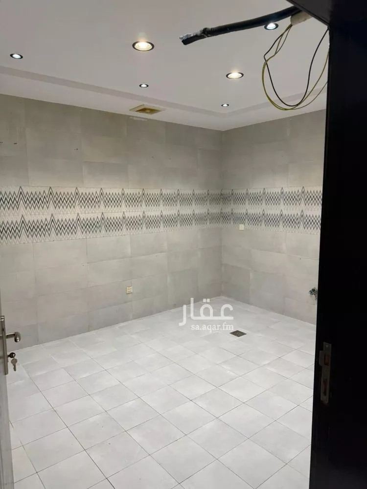 شقة للإيجار في شارع أبي الطيب الربذي, حي الصواري, مدينة جدة, منطقة مكة المكرمة 11
