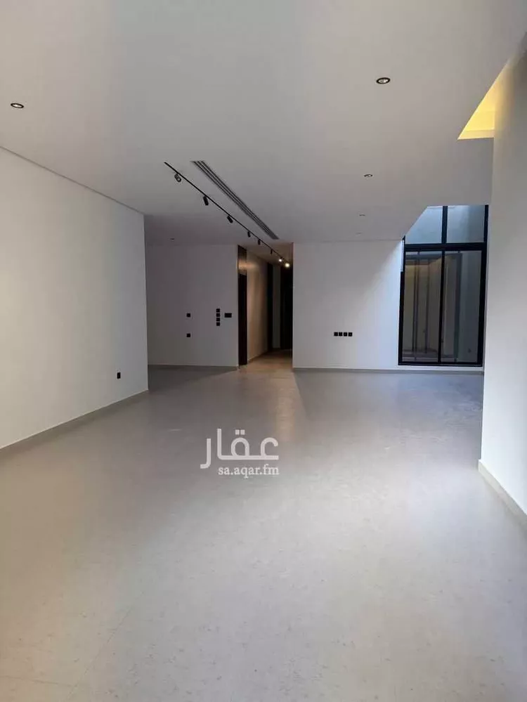دور للبيع في شارع ابن الأبيض, حي العارض, مدينة الرياض, منطقة الرياض صورة 2