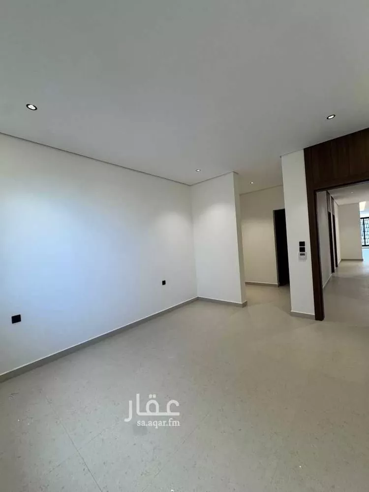 دور للبيع في شارع ابن الأبيض, حي العارض, مدينة الرياض, منطقة الرياض صورة 3