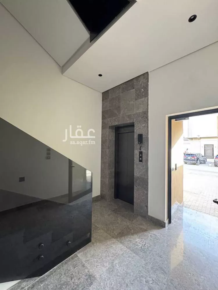 دور للبيع في شارع ابن الأبيض, حي العارض, مدينة الرياض, منطقة الرياض صورة 4