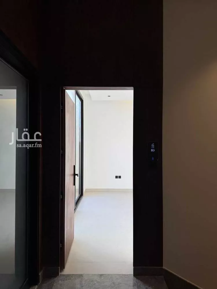 دور للبيع في شارع ابن الأبيض, حي العارض, مدينة الرياض, منطقة الرياض صورة 2