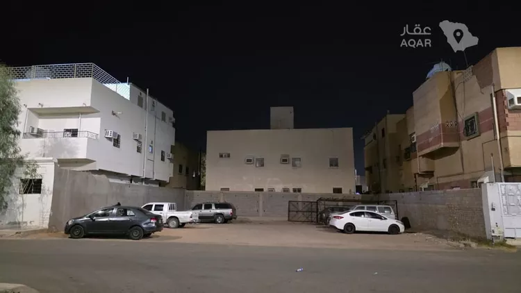 أرض للبيع في شارع محمد بن حمدون, حي الدفاع, مدينة المدينة المنورة, منطقة المدينة المنورة