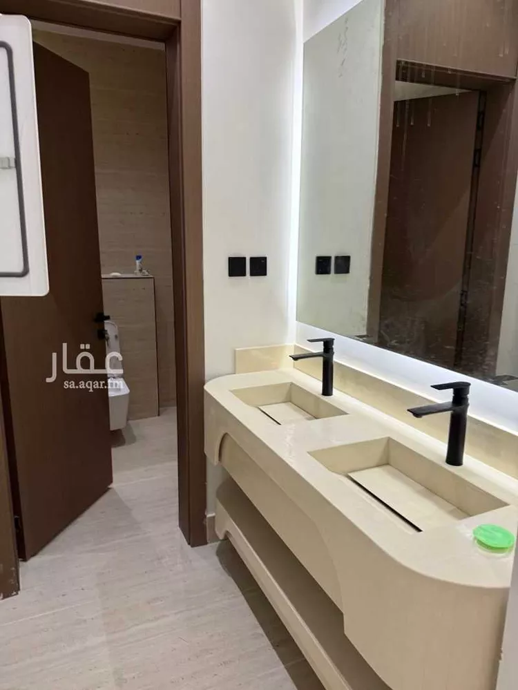 فيلا للبيع في شارع القاضي الفراء, حي البيان, مدينة الرياض, منطقة الرياض 13