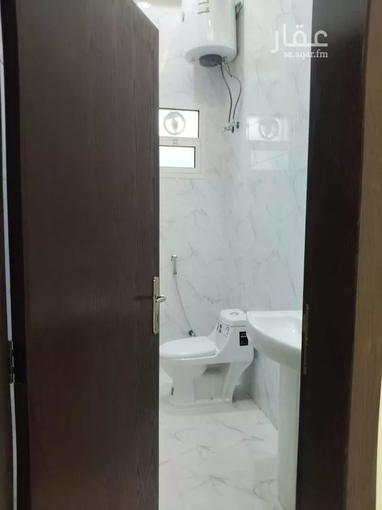 محل للإيجار في شارع مجزاة بن ثور السدوسي, حي البيان, مدينة الرياض, منطقة الرياض 11