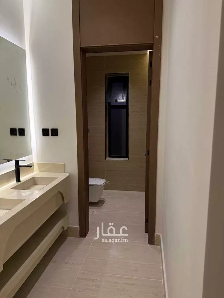 فيلا للبيع في شارع القاضي الفراء, حي البيان, مدينة الرياض, منطقة الرياض صورة 5