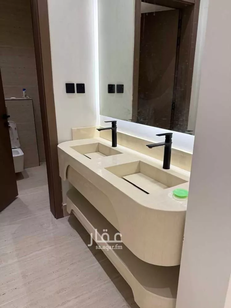 Floor for Sale in Riyadh Ash Sharq