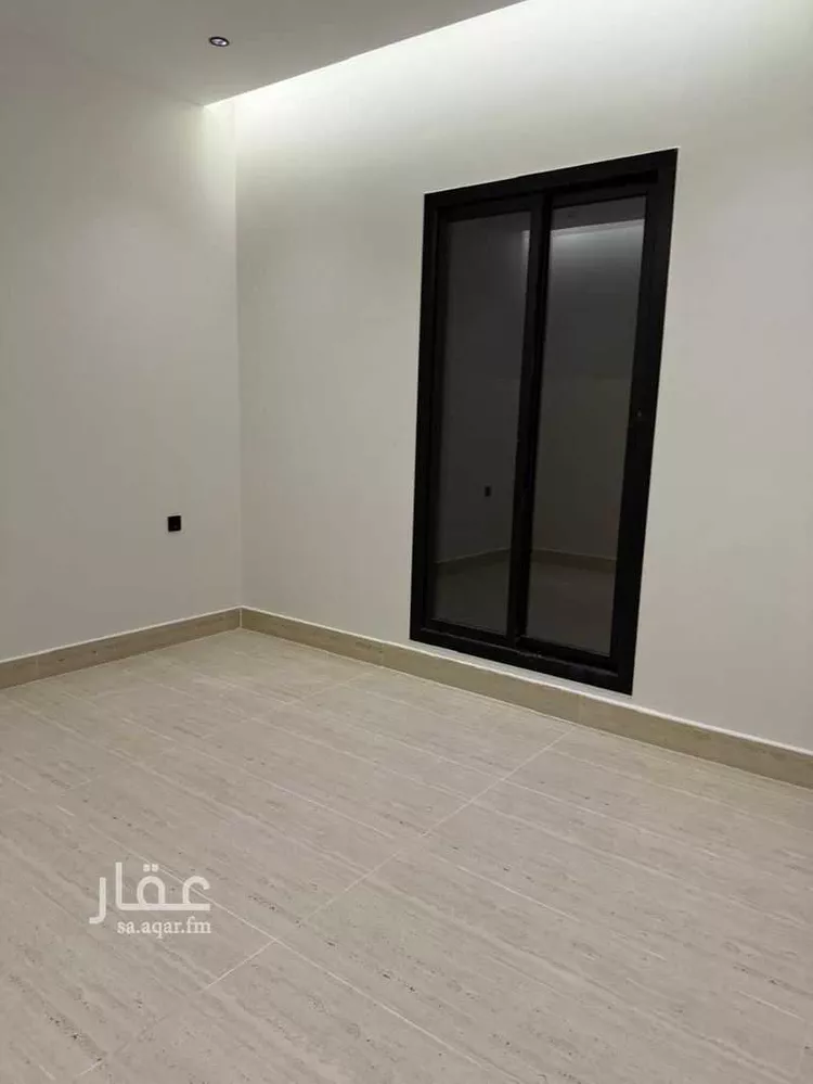 Floor for Sale in Riyadh Ash Sharq 6