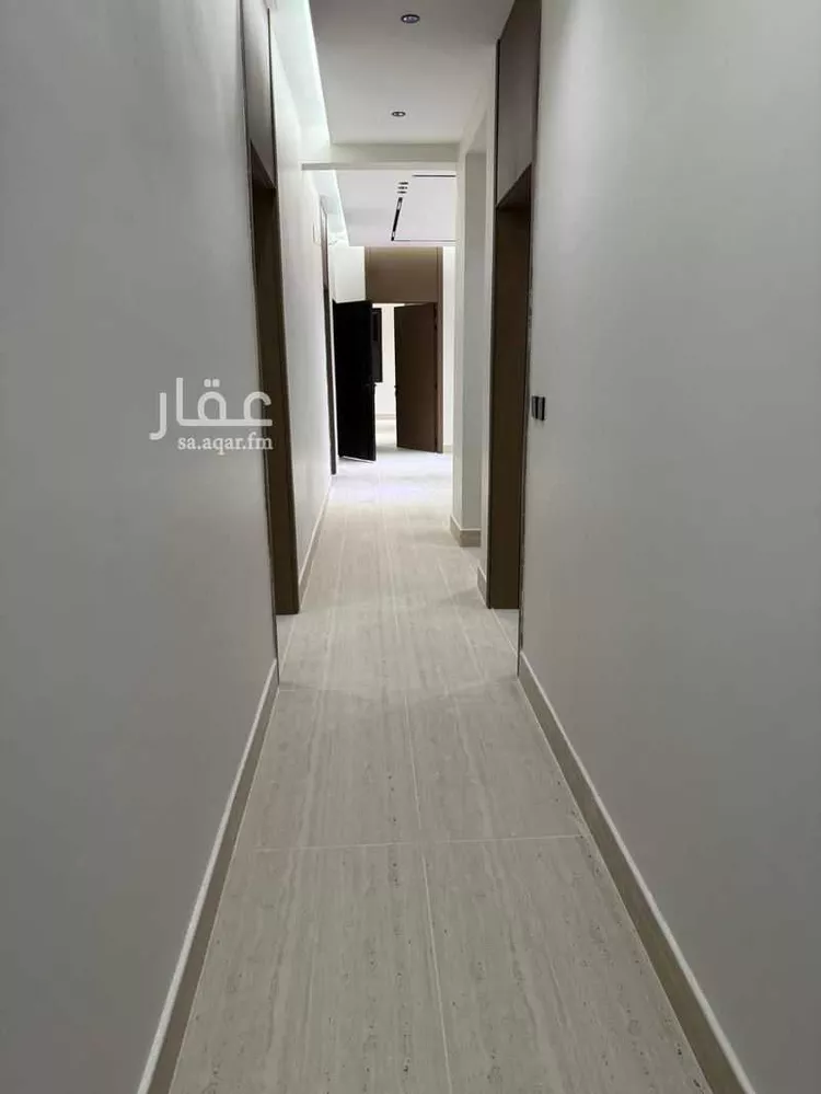 Floor for Sale in Riyadh Ash Sharq 9