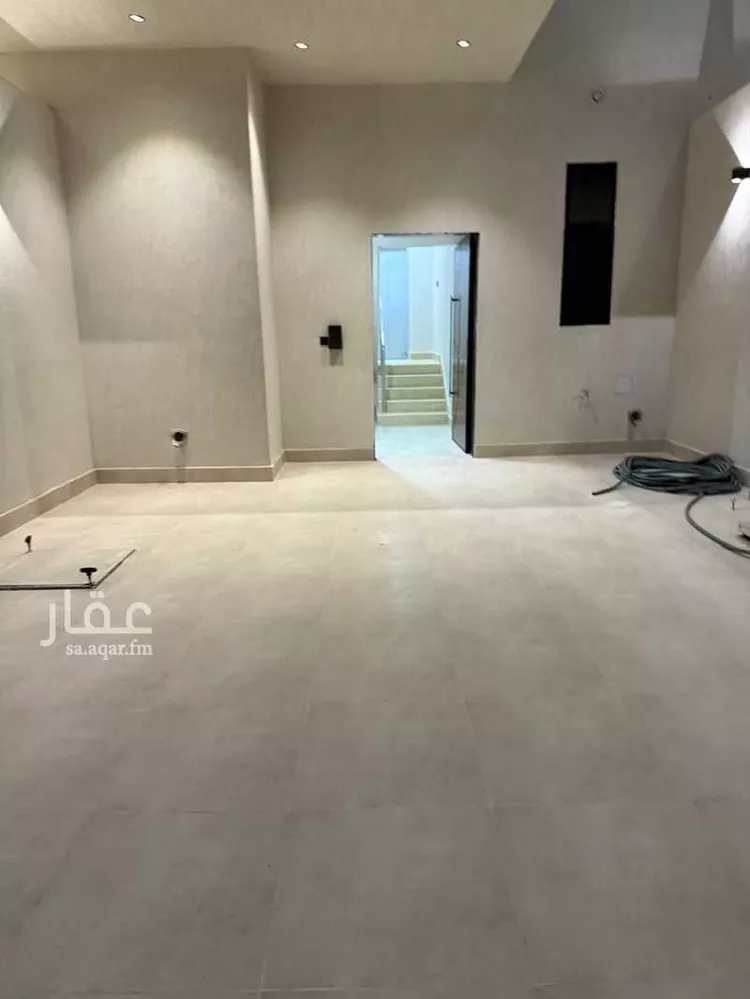 Floor for Sale in Riyadh Ash Sharq 15