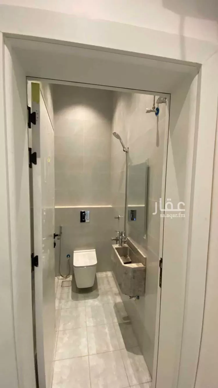 دور للبيع في شارع مكي بن عوف, حي النعيم, مدينة جدة, منطقة مكة المكرمة 9