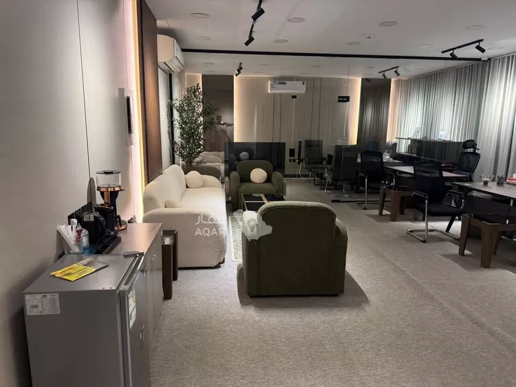 Commercial Office for Rent in Riyadh As Suwaidi Al Gharabi