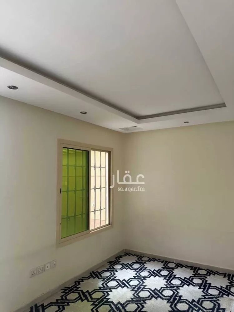 فيلا للإيجار في شارع مدركه, حي ظهرة لبن, مدينة الرياض, منطقة الرياض