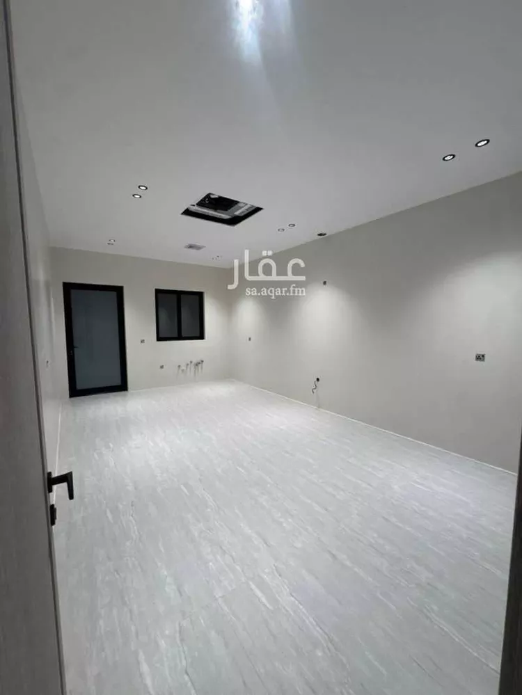 فيلا للبيع في شارع الاعتدال, حي الشعلة, مدينة الدمام, المنطقة الشرقية صورة 2