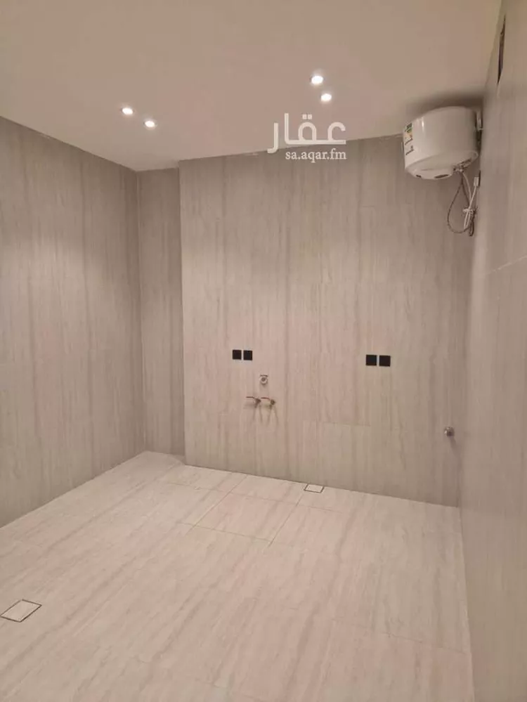 شقة للبيع في شارع القاسم بن سلام, حي العروبة, مدينة الدمام, المنطقة الشرقية 14