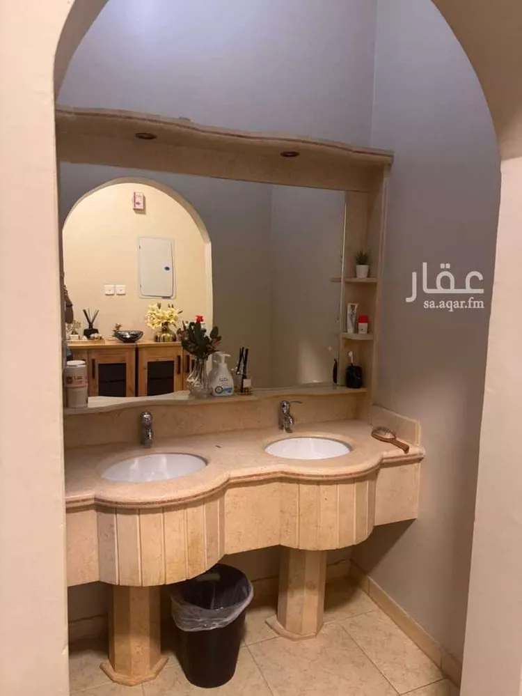 شقة للبيع في شارع عبدالله بن قيس ، حي اشبيلية ، الرياض ، منطقة الرياض