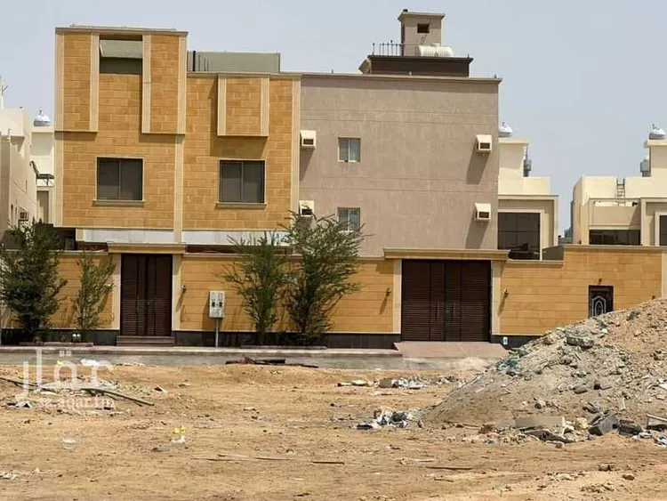 فيلا للبيع في شارع أبي الحسين النعماني, حي الزمرد, مدينة جدة, منطقة مكة المكرمة 8