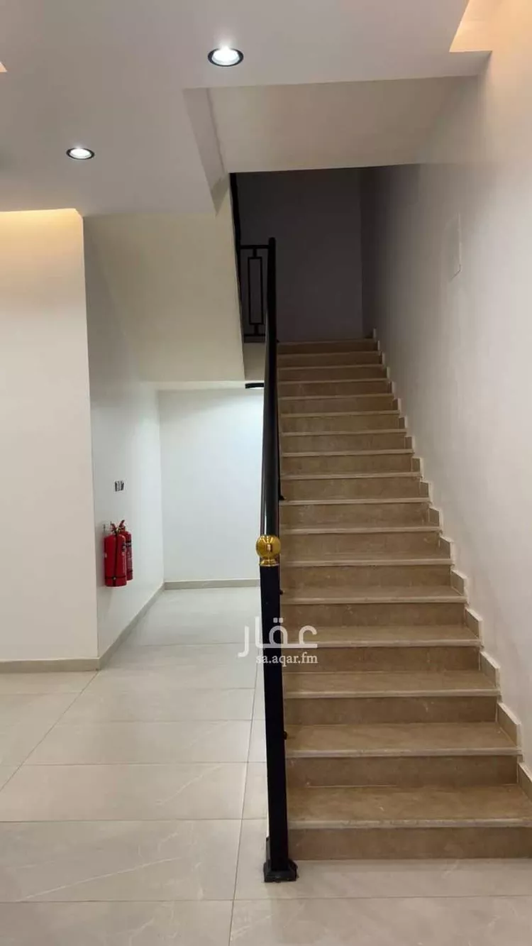 عمارة للإيجار في شارع عثمان بن صدقه, حي طويق, مدينة الرياض, منطقة الرياض صورة 2
