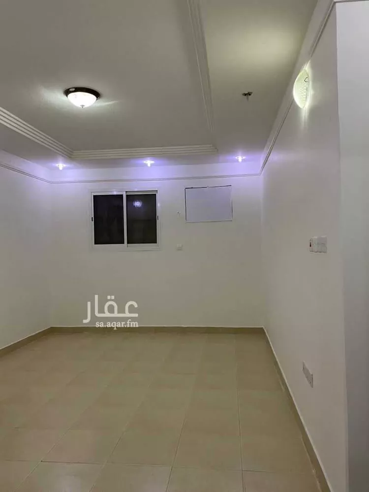 شقة للبيع في شارع العشيرة ، حي ظهرة لبن ، الرياض ، منطقة الرياض